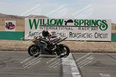 media/Jun-04-2022-WERA (Sat) [[b852bbbd55]]/Race 4 C Superbike Expert Novice/